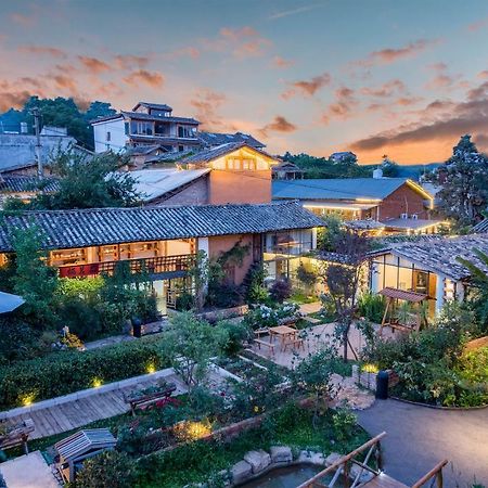 Yan Qi Si He Homestay Kunming Buitenkant foto