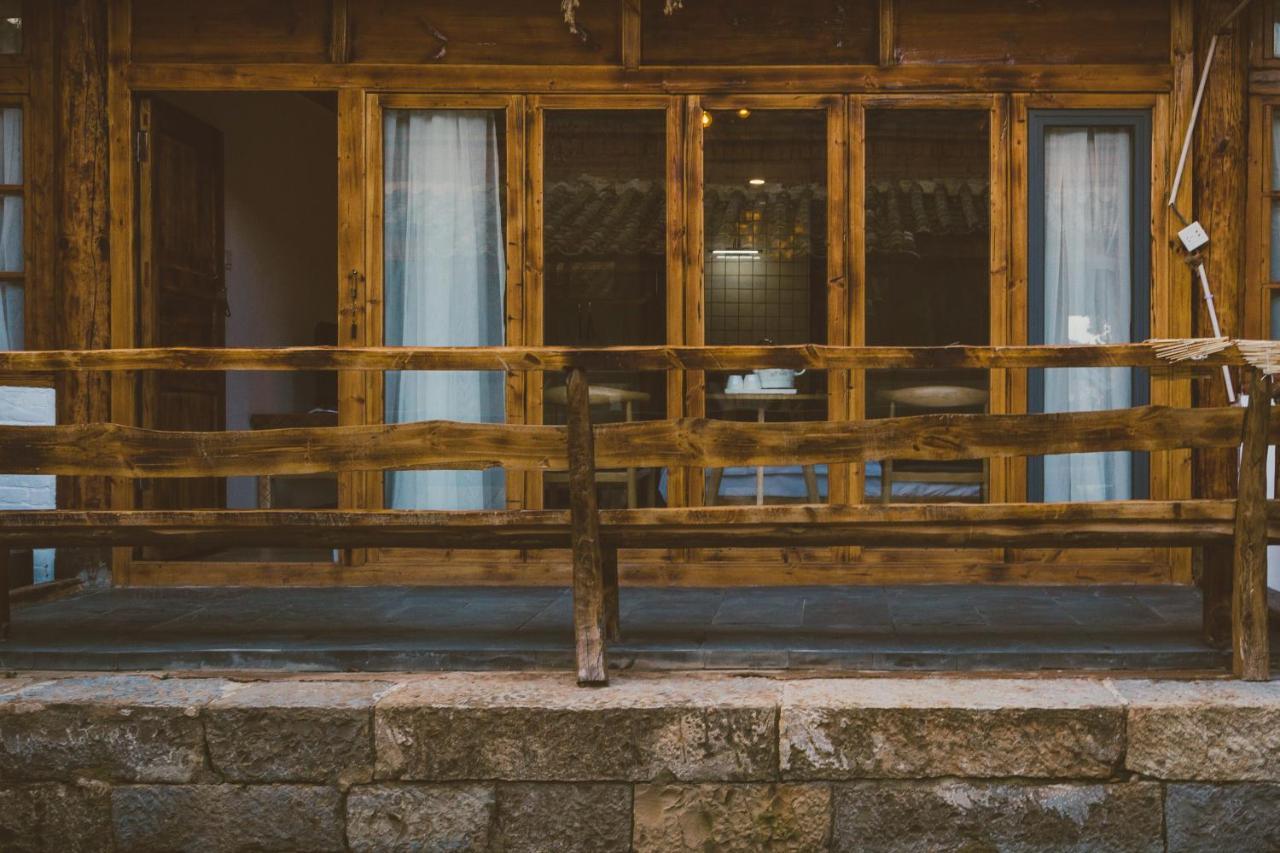 Yan Qi Si He Homestay Kunming Buitenkant foto