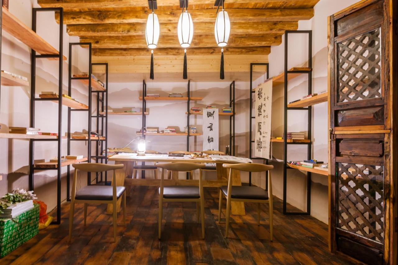Yan Qi Si He Homestay Kunming Buitenkant foto