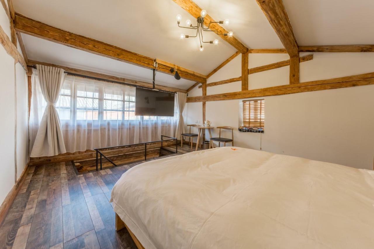 Yan Qi Si He Homestay Kunming Buitenkant foto